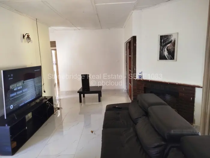 3 Bedroom House for Sale in Montrose Byo, Bulawayo