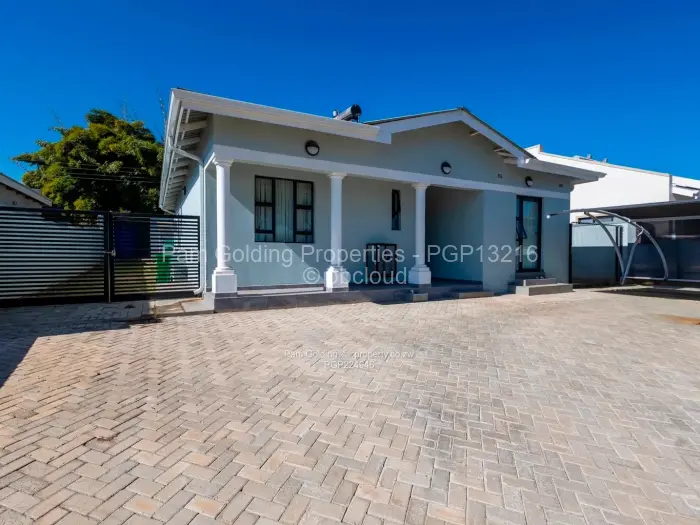 Townhouse/Cluster to Rent in Greendale, Harare