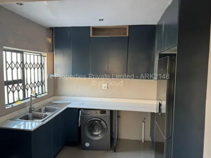 4 Bedroom House for Sale in Mabvazuva Estates, Ruwa