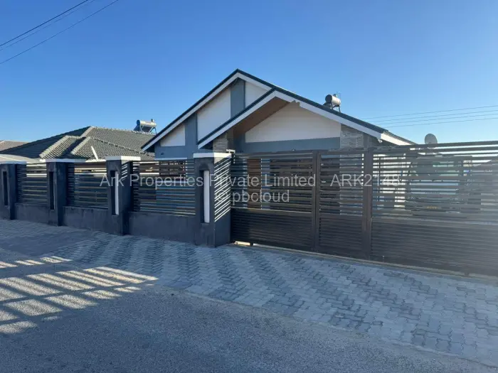 4 Bedroom House for Sale in Mabvazuva Estates, Ruwa
