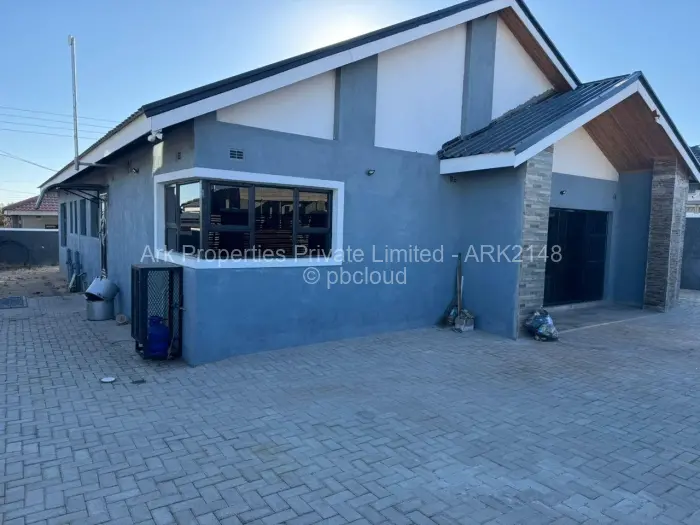 4 Bedroom House for Sale in Mabvazuva Estates, Ruwa