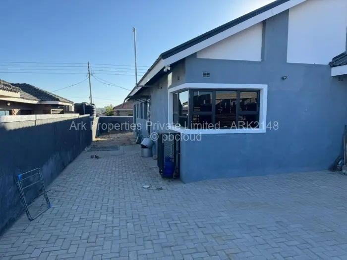 4 Bedroom House for Sale in Mabvazuva Estates, Ruwa
