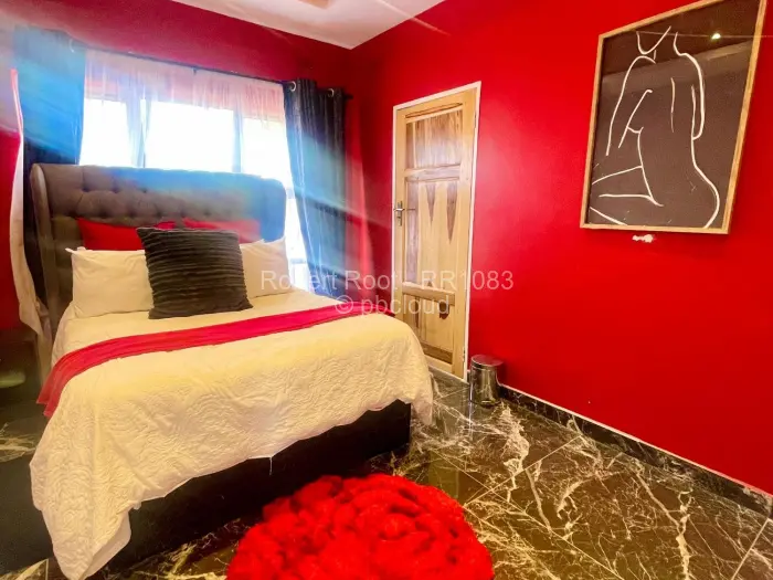 10 Bedroom House for Sale in Selbourne Park, Bulawayo