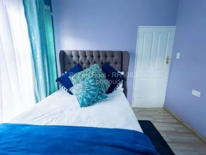 10 Bedroom House for Sale in Selbourne Park, Bulawayo