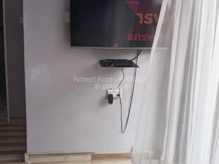 10 Bedroom House for Sale in Selbourne Park, Bulawayo