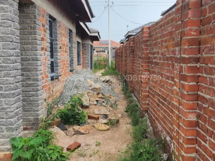 4 Bedroom House for Sale in Mabvazuva Estates, Ruwa