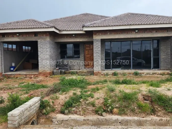 4 Bedroom House for Sale in Mabvazuva Estates, Ruwa
