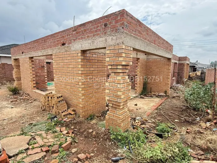 4 Bedroom House for Sale in Madokero Estates, Harare
