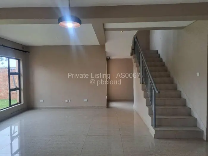 Townhouse/Cluster to Rent in Vainona, Harare