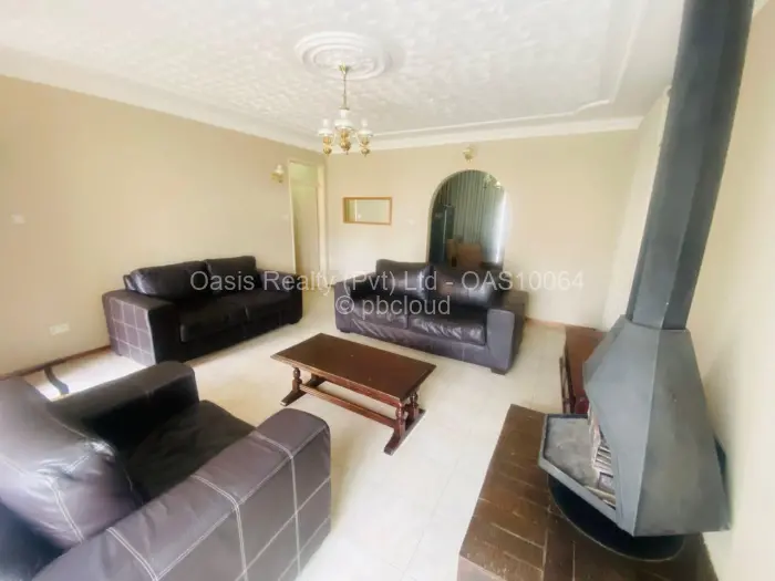 Flat/Apartment to Rent in Greendale, Harare
