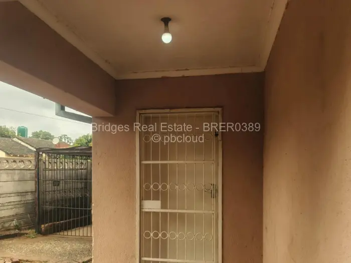 3 Bedroom House for Sale in Msasa Park, Harare