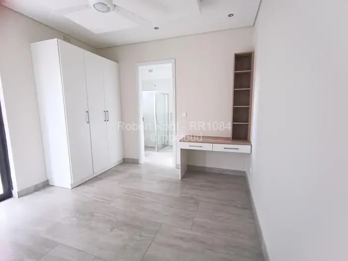 Townhouse/Cluster to Rent in Greendale, Harare