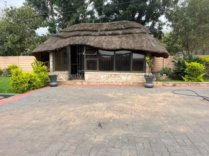Townhouse/Cluster to Rent in Meyrick Park, Harare