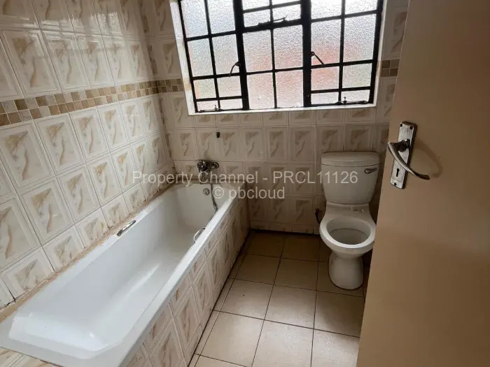 Townhouse/Cluster to Rent in Meyrick Park, Harare