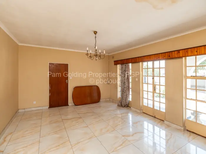 3 Bedroom House for Sale in Waterfalls, Harare