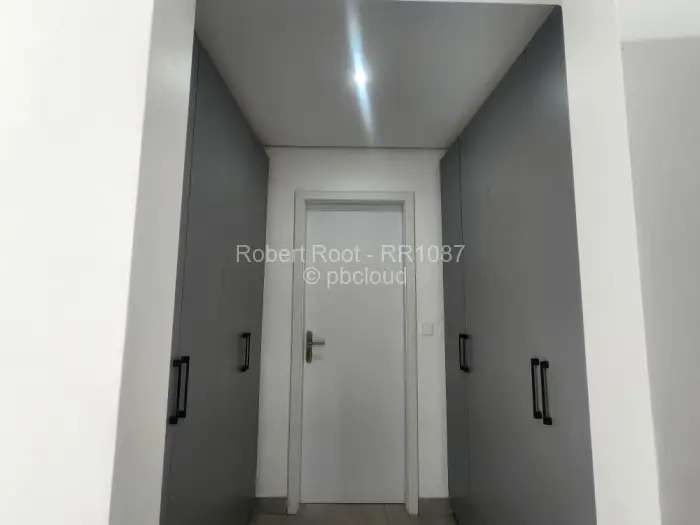 Flat/Apartment to Rent in Borrowdale West, Harare