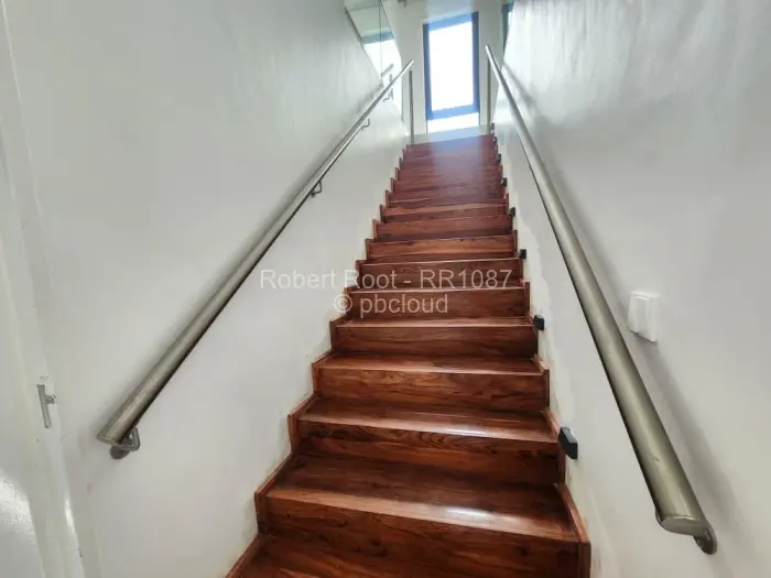 Flat/Apartment to Rent in Borrowdale West, Harare