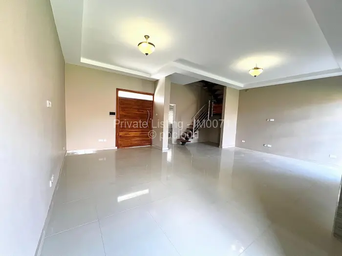 Townhouse/Cluster to Rent in Strathaven, Harare