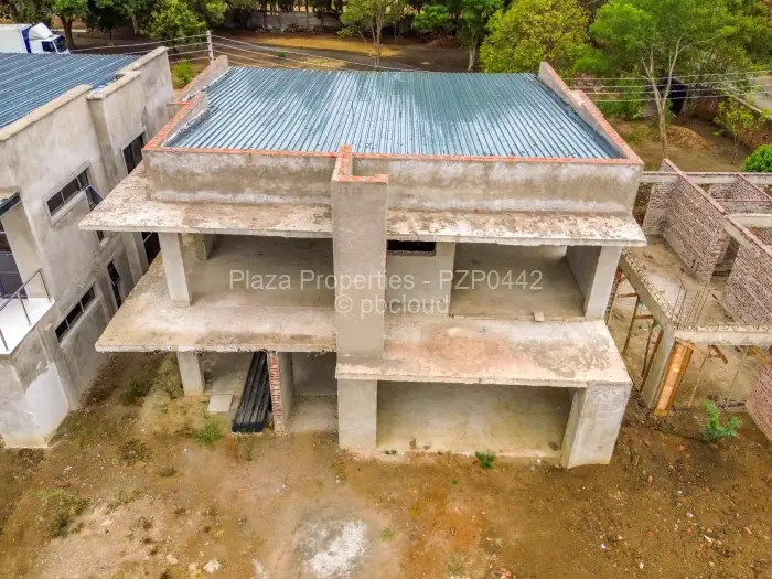 Townhouse/Cluster for Sale in Newlands, Harare