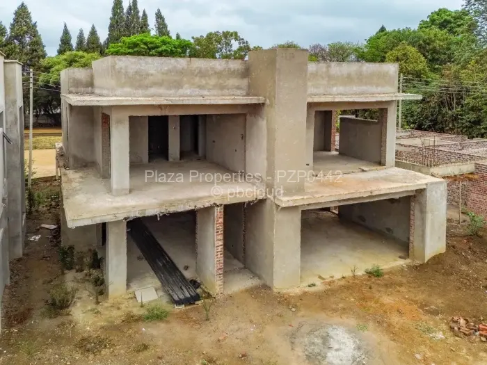 Townhouse/Cluster for Sale in Newlands, Harare