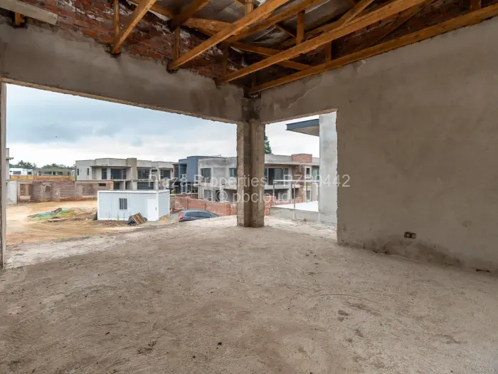 Townhouse/Cluster for Sale in Newlands, Harare