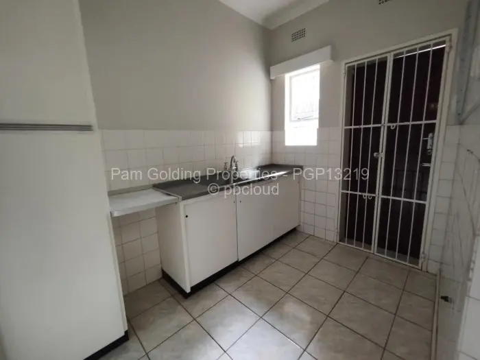 4 Bedroom House to Rent in Highlands, Harare