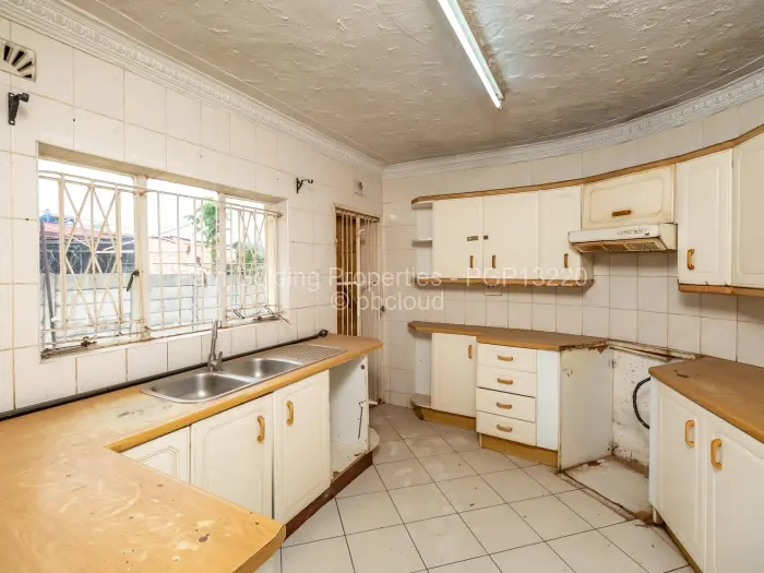 Townhouse/Cluster for Sale in Greengrove, Harare