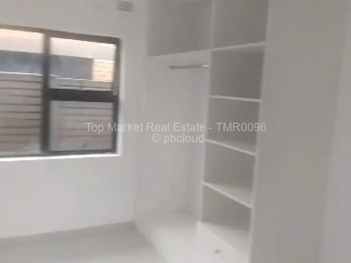 4 Bedroom House for Sale in Damofalls, Damofalls