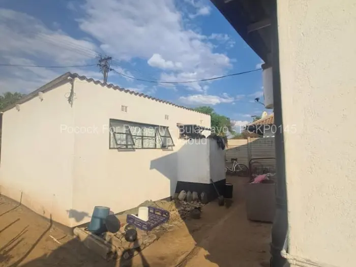 3 Bedroom House for Sale in Queens Park West, Bulawayo