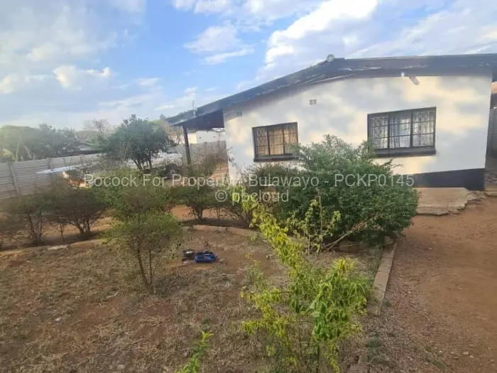 3 Bedroom House for Sale in Queens Park West, Bulawayo