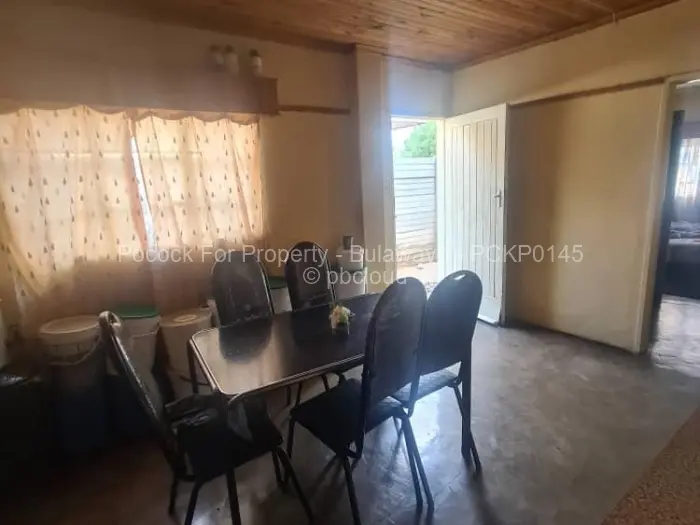 3 Bedroom House for Sale in Queens Park West, Bulawayo