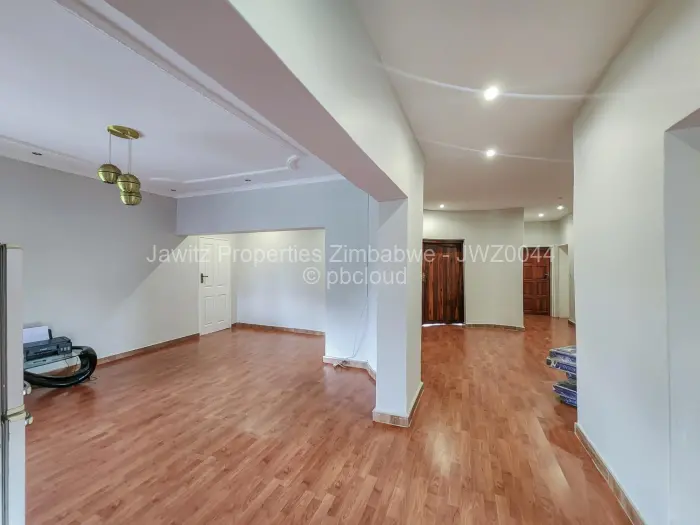 5 Bedroom House for Sale in Mount Pleasant Heights, Harare