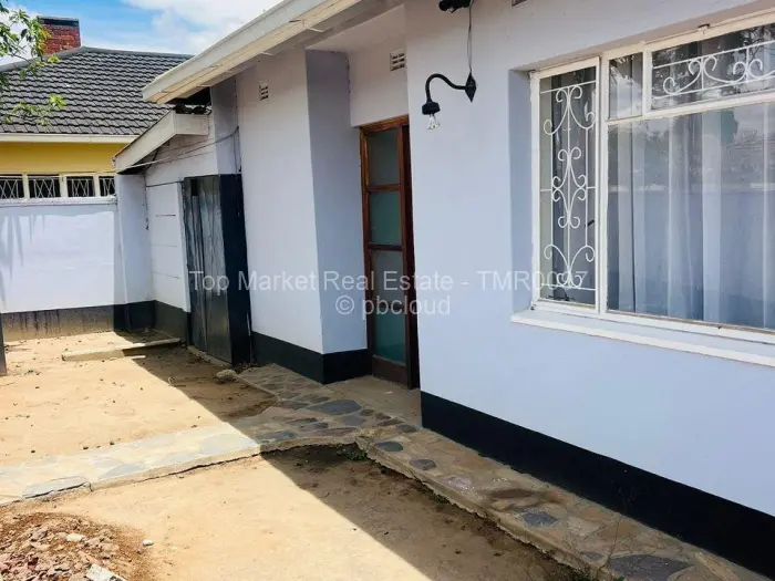 Flat/Apartment for Sale in Chadcombe, Harare
