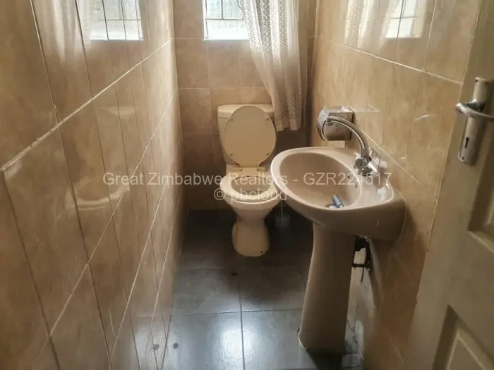 4 Bedroom House for Sale in Masvingo, Masvingo
