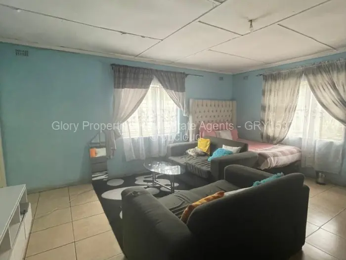 4 Bedroom House for Sale in Windsor Park, Ruwa