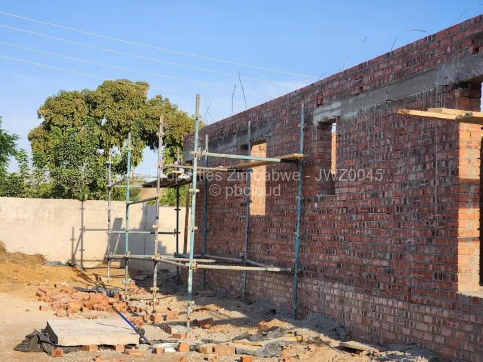 Townhouse/Cluster for Sale in Park Meadowlands, Harare