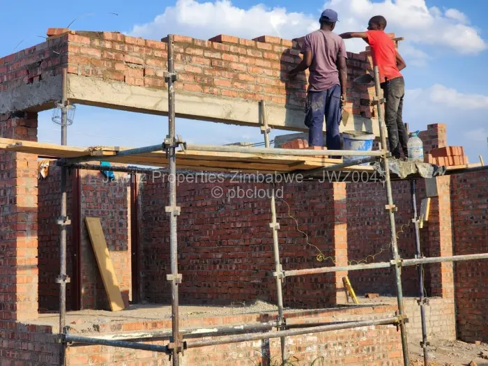 Townhouse/Cluster for Sale in Park Meadowlands, Harare