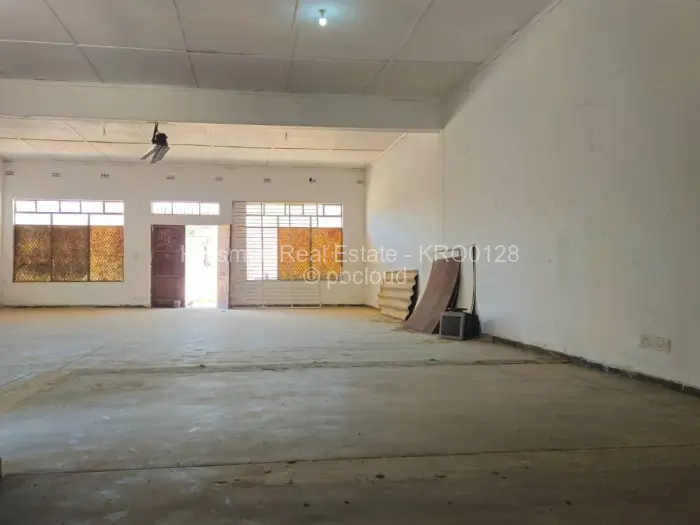 Retail/Shop for Sale in Dombotombo, Marondera