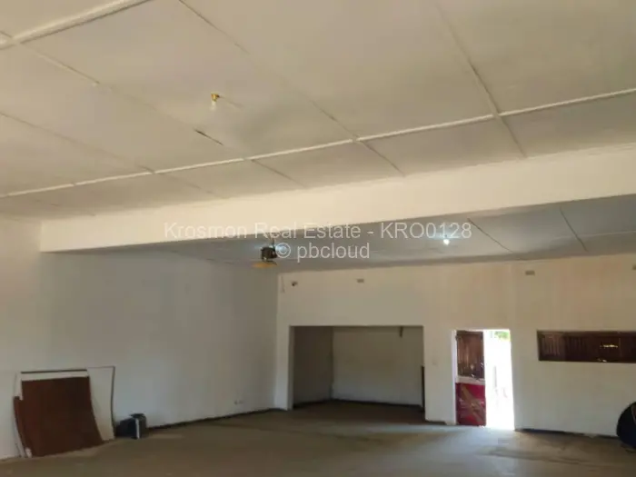 Retail/Shop for Sale in Dombotombo, Marondera