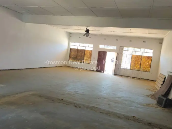 Retail/Shop for Sale in Dombotombo, Marondera
