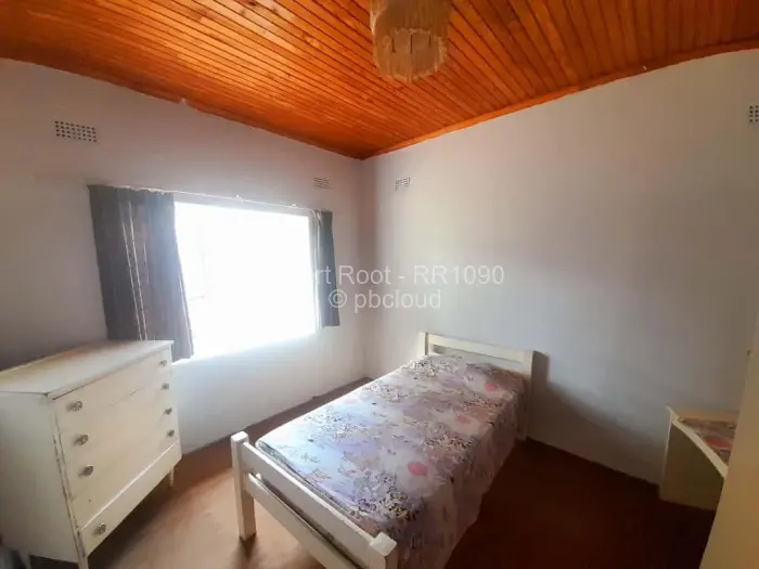 2 Bedroom Cottage/Garden Flat to Rent in Highlands, Harare