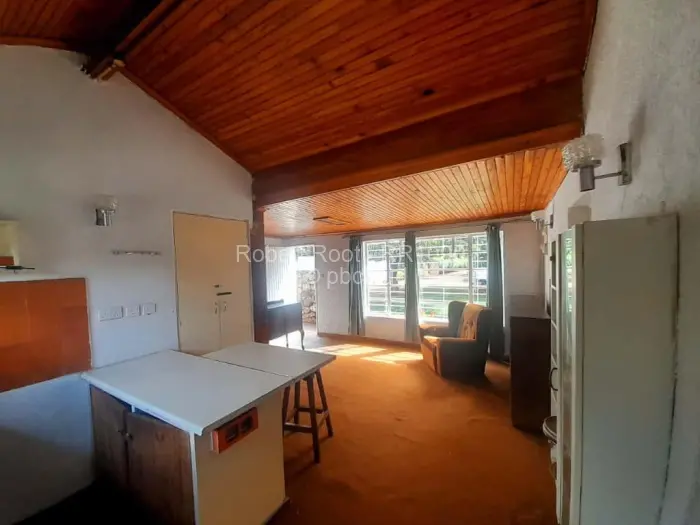 2 Bedroom Cottage/Garden Flat to Rent in Highlands, Harare