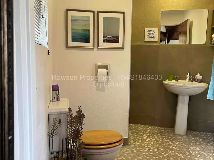 3 Bedroom House for Sale in Nyanga, Nyanga