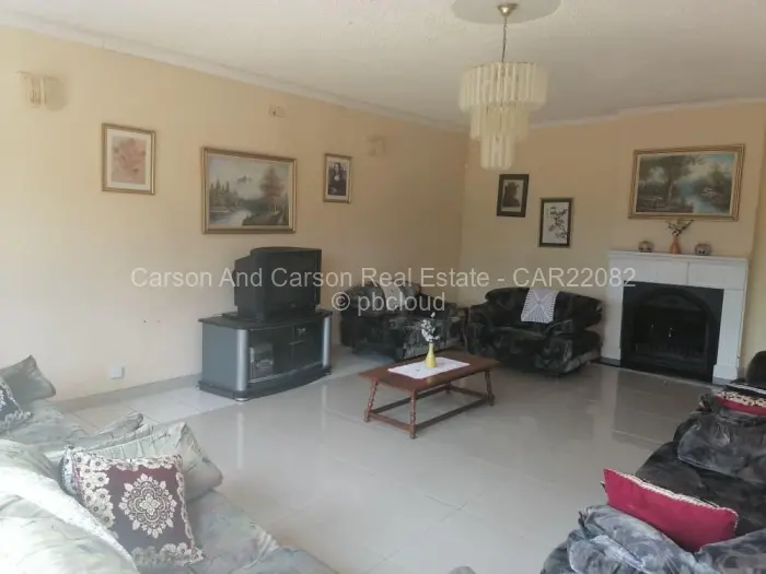 6 Bedroom House for Sale in Mandara, Harare