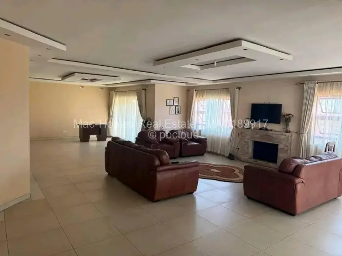 5 Bedroom House for Sale in Westgate, Harare