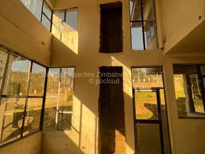 Townhouse/Cluster for Sale in Carrick Creagh Estate, Harare