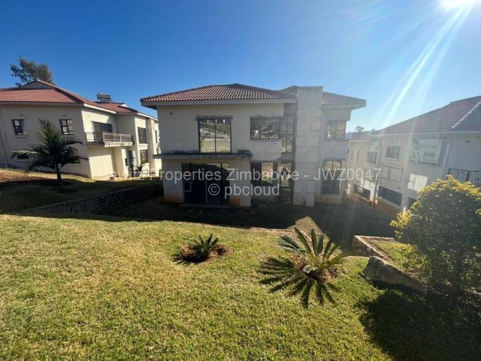 Townhouse/Cluster for Sale in Carrick Creagh Estate, Harare