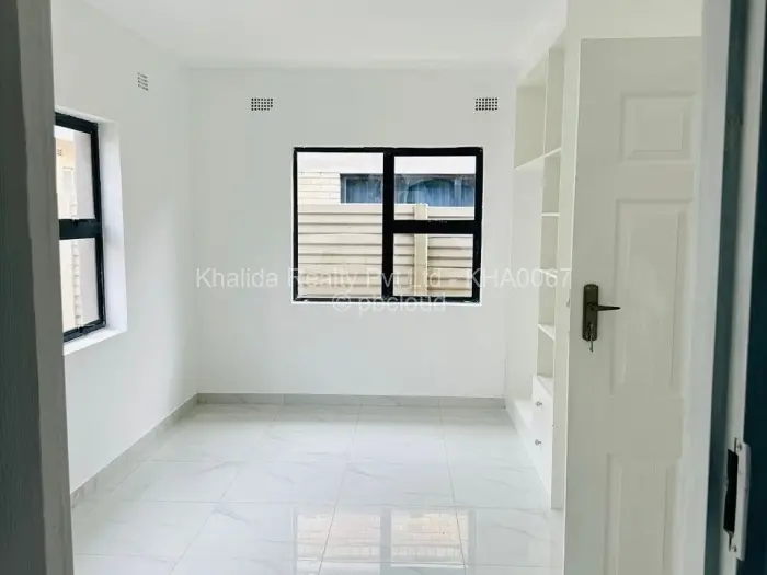 4 Bedroom House for Sale in Damofalls, Damofalls