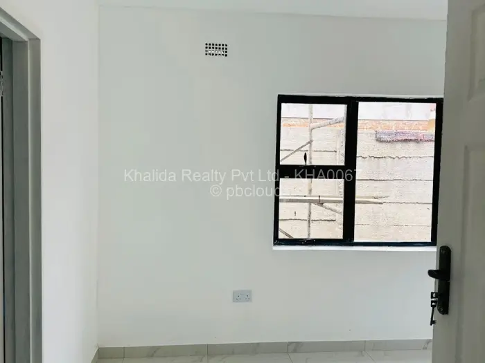 4 Bedroom House for Sale in Damofalls, Damofalls