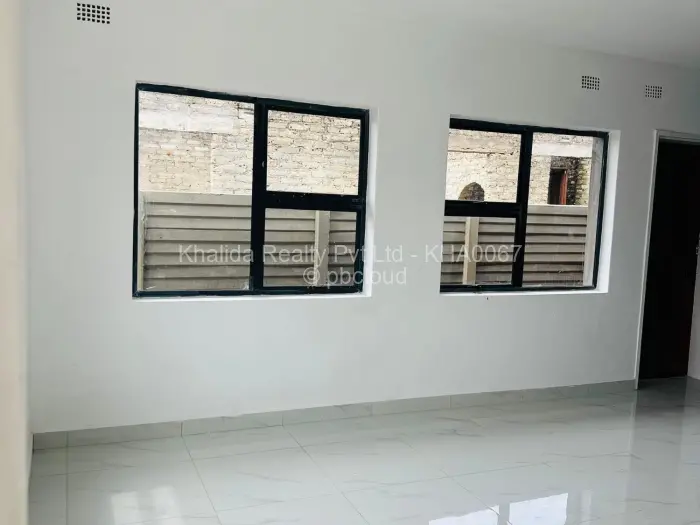 4 Bedroom House for Sale in Damofalls, Damofalls